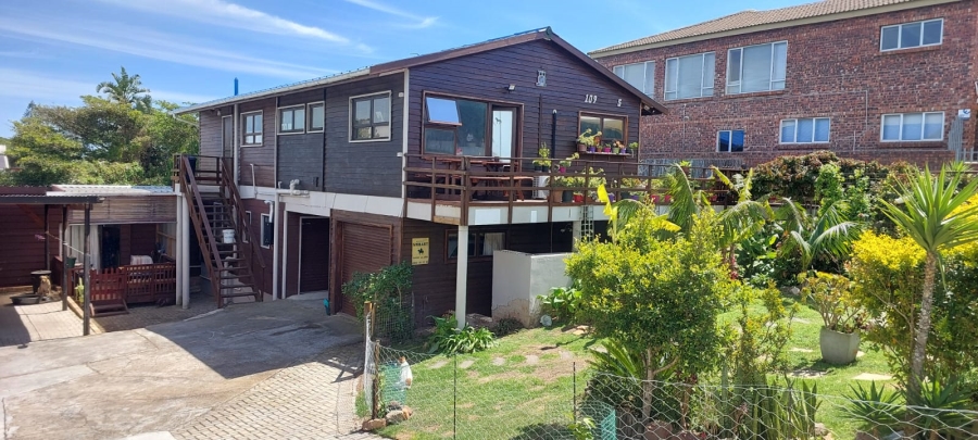 3 Bedroom Property for Sale in Paradise Beach Eastern Cape